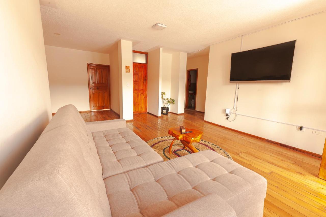 Los Ponchos Inn Apartasuite Otavalo Exteriér fotografie